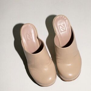 Elegant Beige Women's Mules